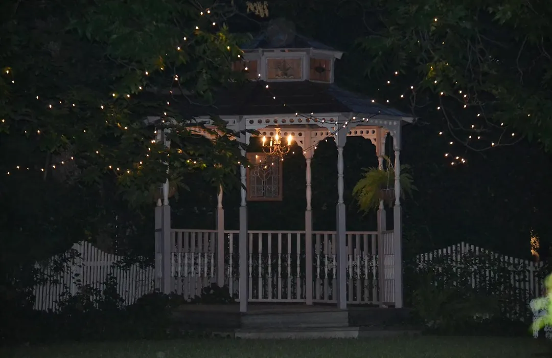 Carleton House Bed And Breakfast-1