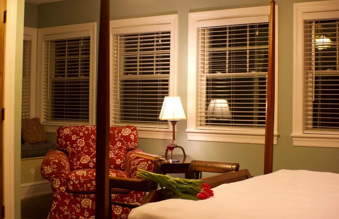 Carisbrooke Inn Bed & Breakfast-1