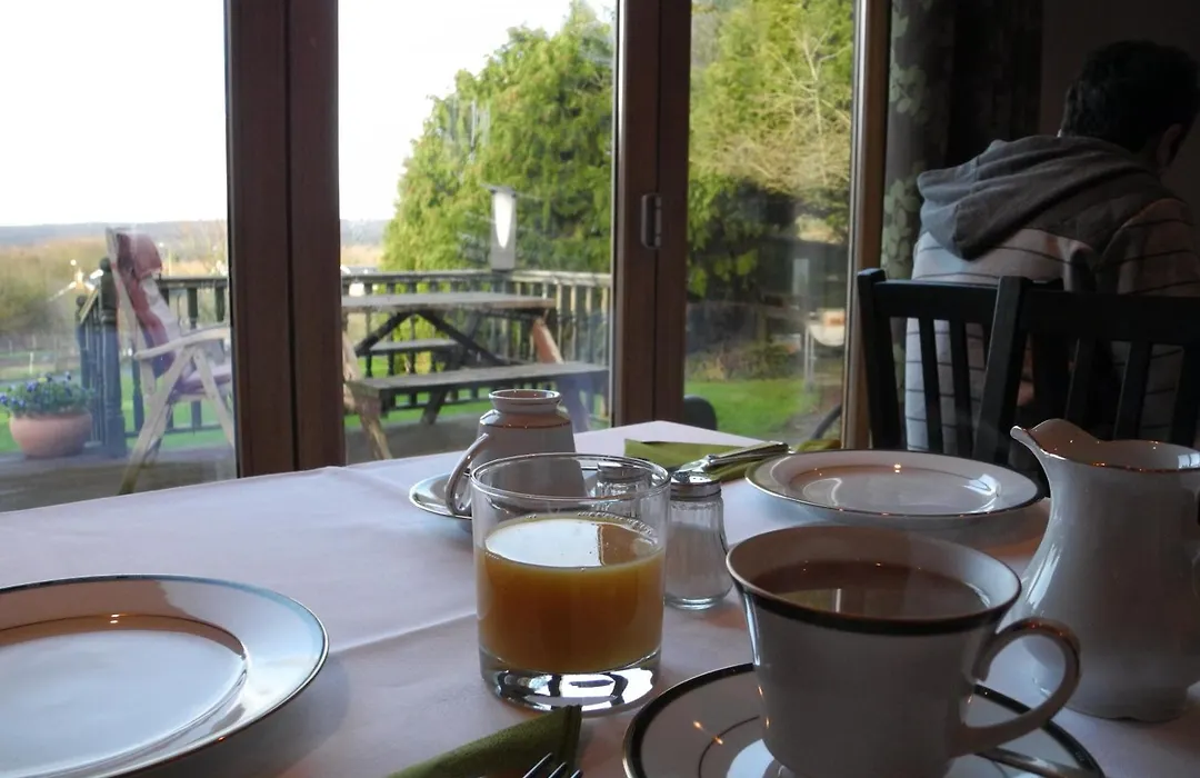 Oakside Lodge Guest House-1