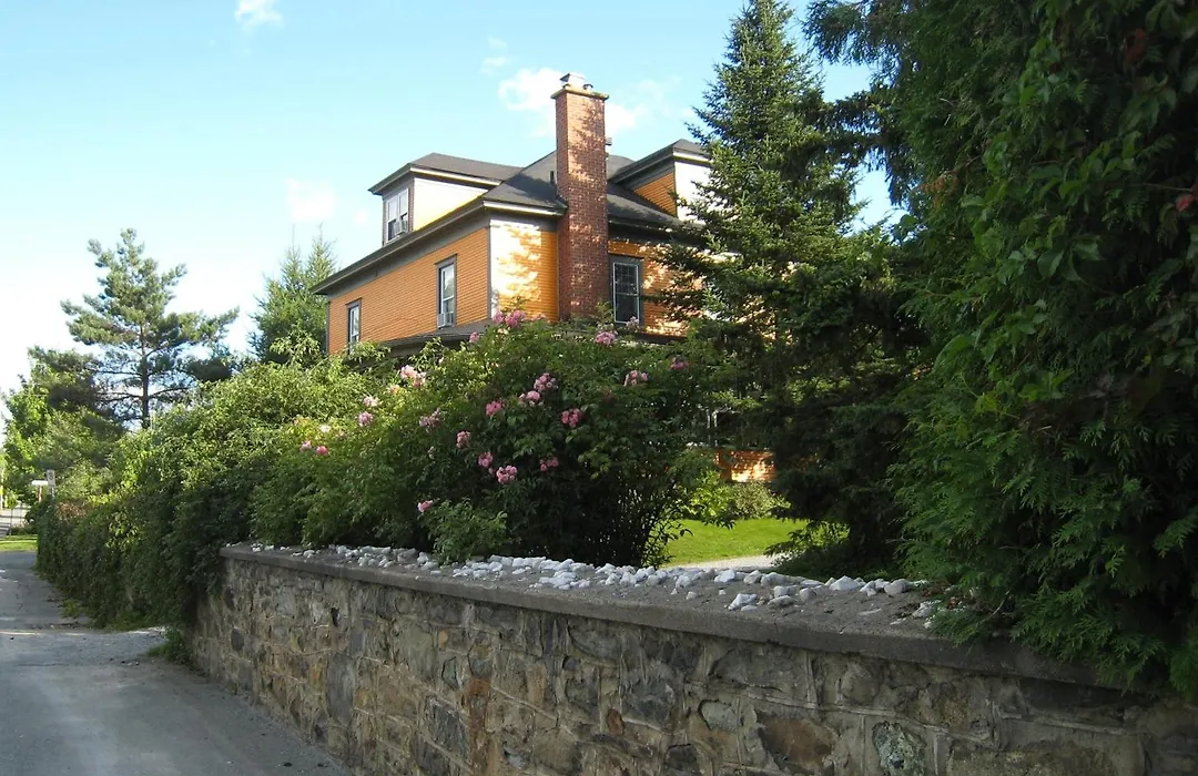 A Tout Venant B&B-1