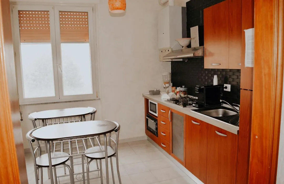 B&B Greta-1