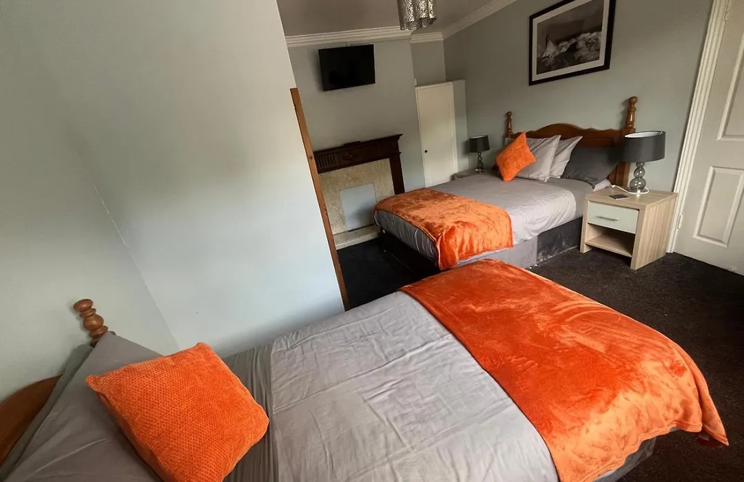 Manorlodge-1