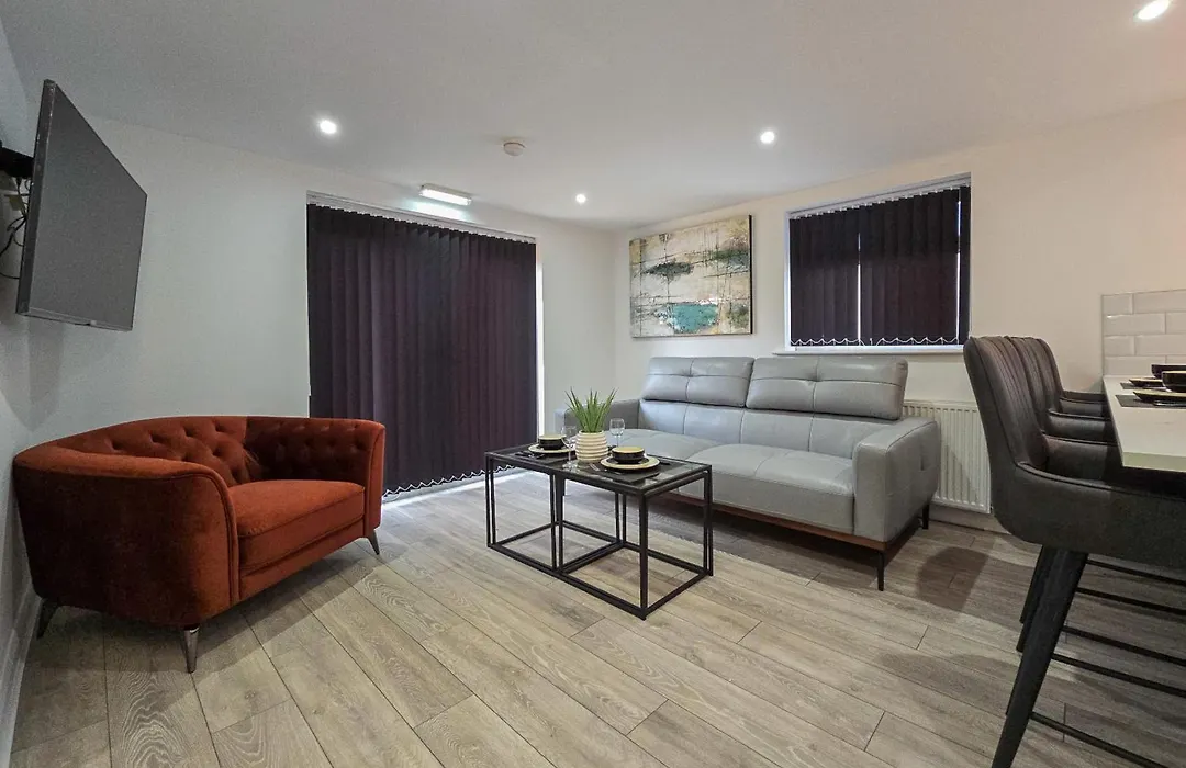 Dysa Bond Apartments-1