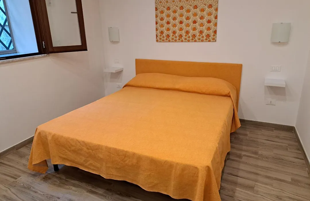 Immacolatella Guest House-1