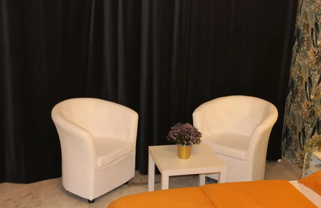 Guest House Esty-1