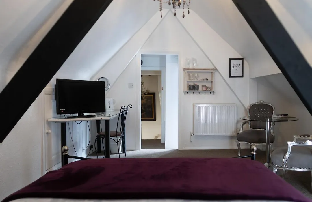 Longbridge House-1