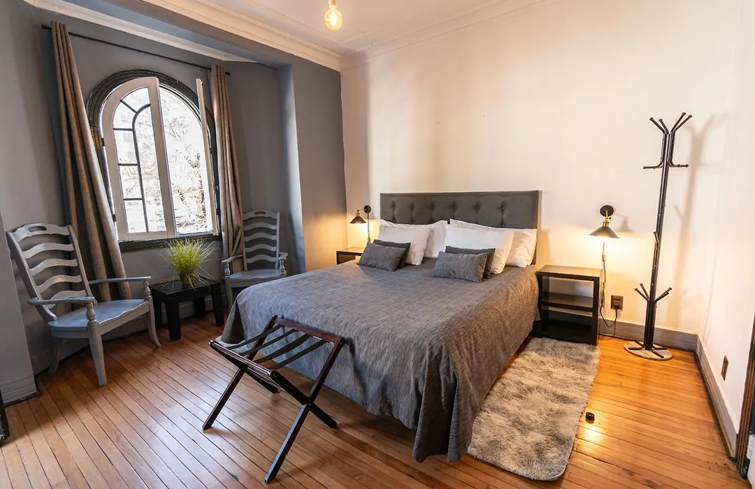 De Blasis Budget Rooms-1
