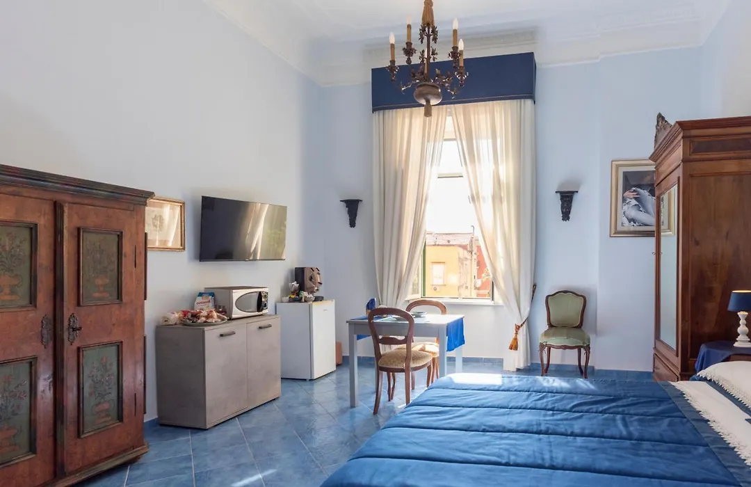 B&B Le Stanze Dei Mille-1
