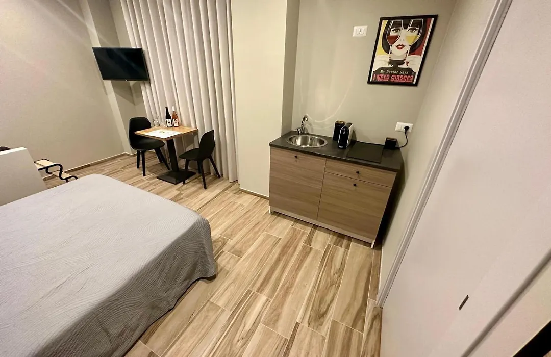 Qualora Room&Suite-1