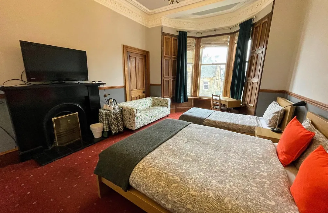 Airdenair Guest House-1