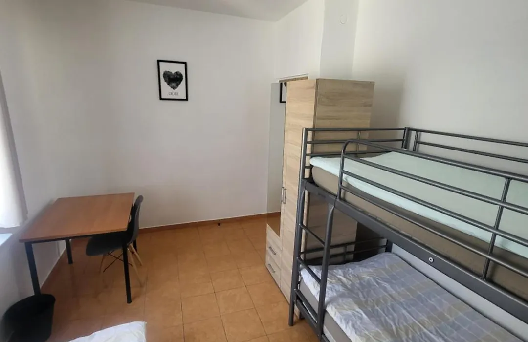 Rooms4Rest Popularna - Private Rooms For Tourists-1