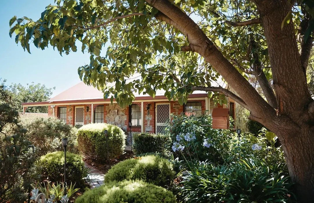 Langmeil Cottages-1