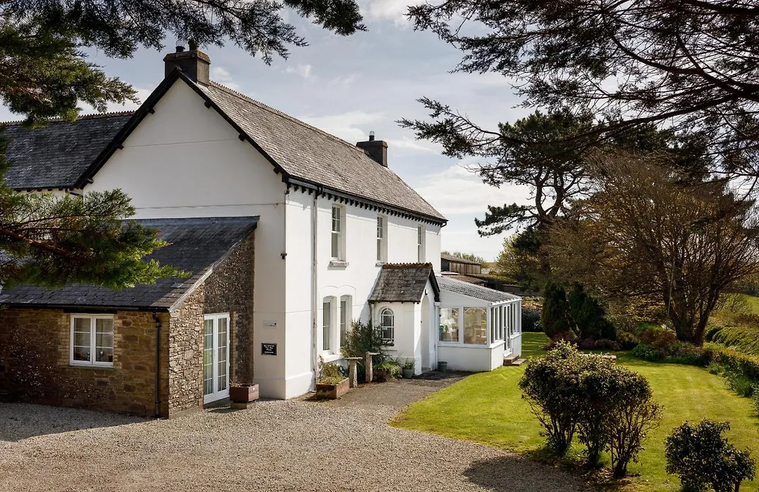 Bucklawren Farm-1