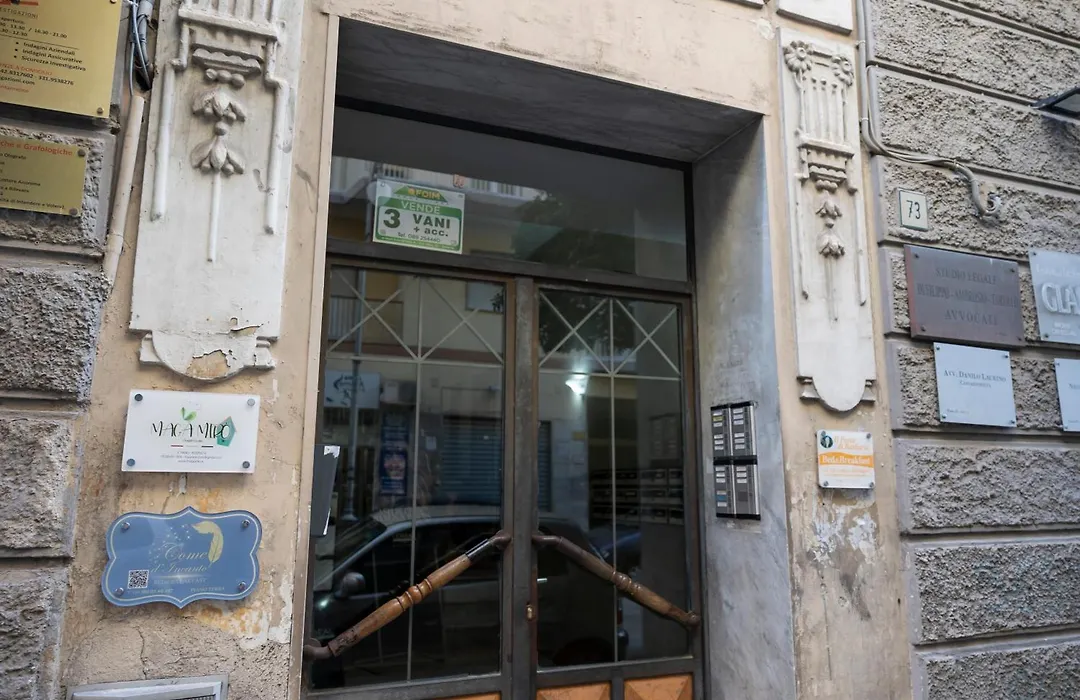Enchanting Suites Salerno-1