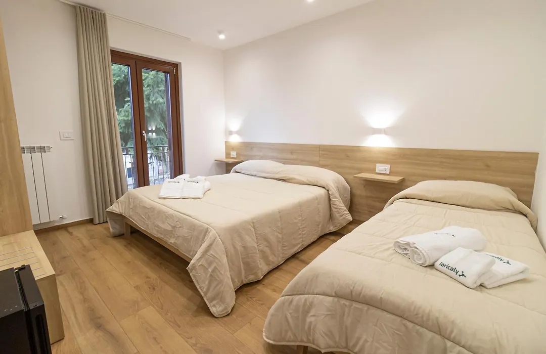 B&B Loricaly-1