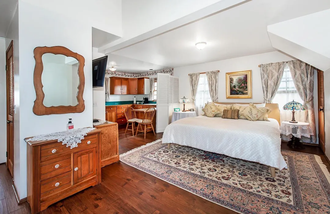 Bath Street Inn-1