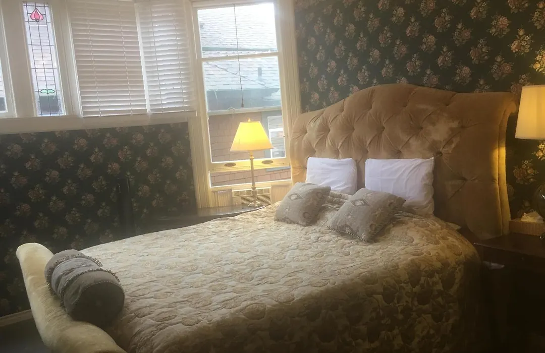 Haterleigh Heritage Inn-1