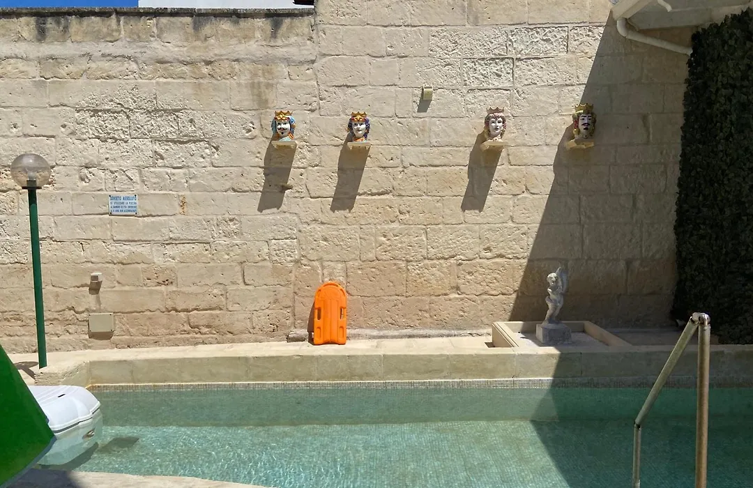 B&B Dimora Villa Orietta - Torre dell'Orso-1