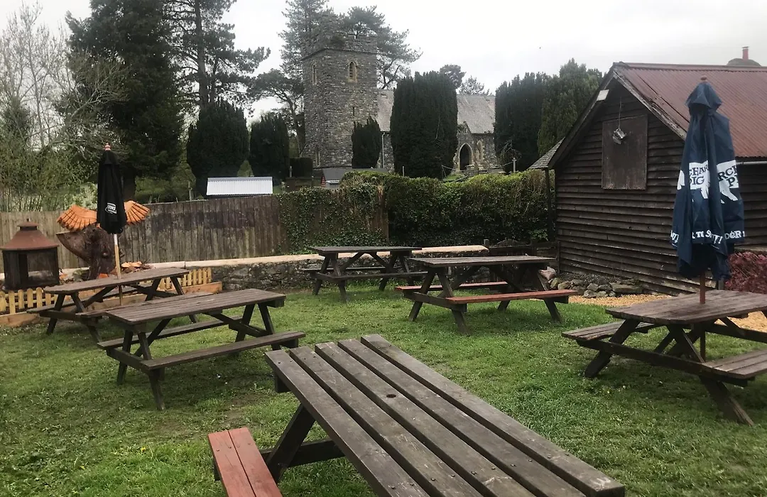 The Eagles Inn-1