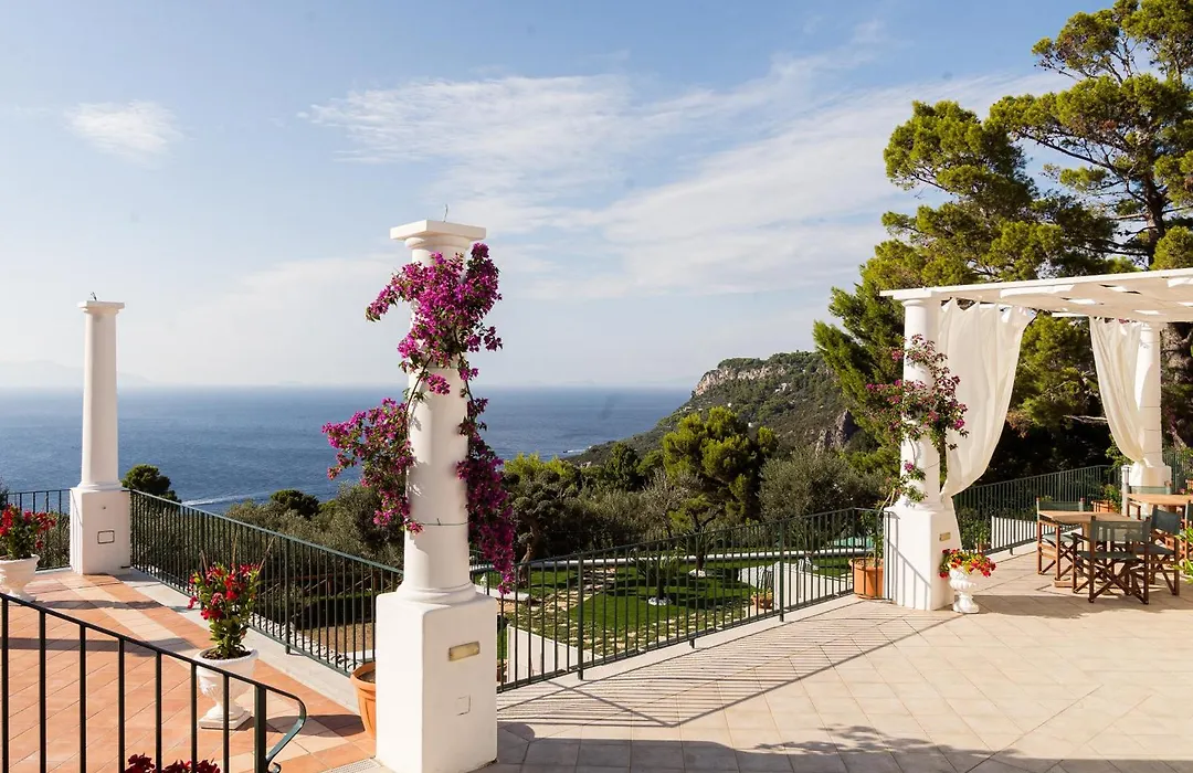 Amira Resort-1