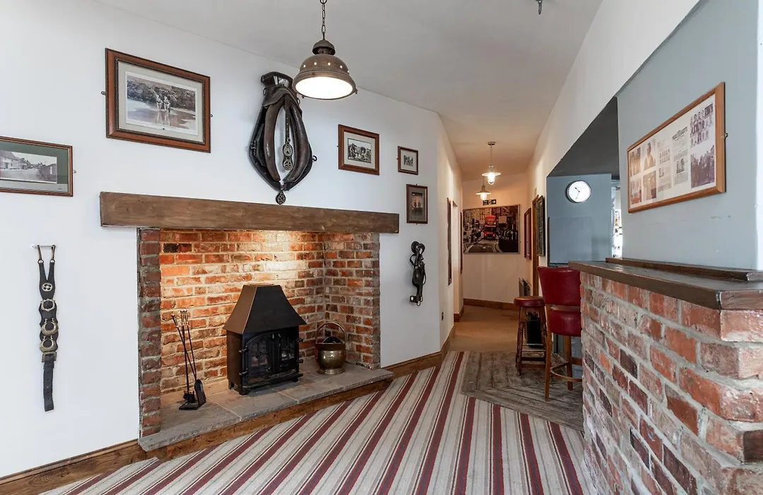 The Crossroads Inn-1