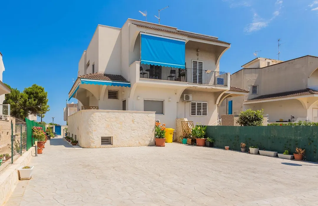 Apulia Blue Apartements & B&B-1