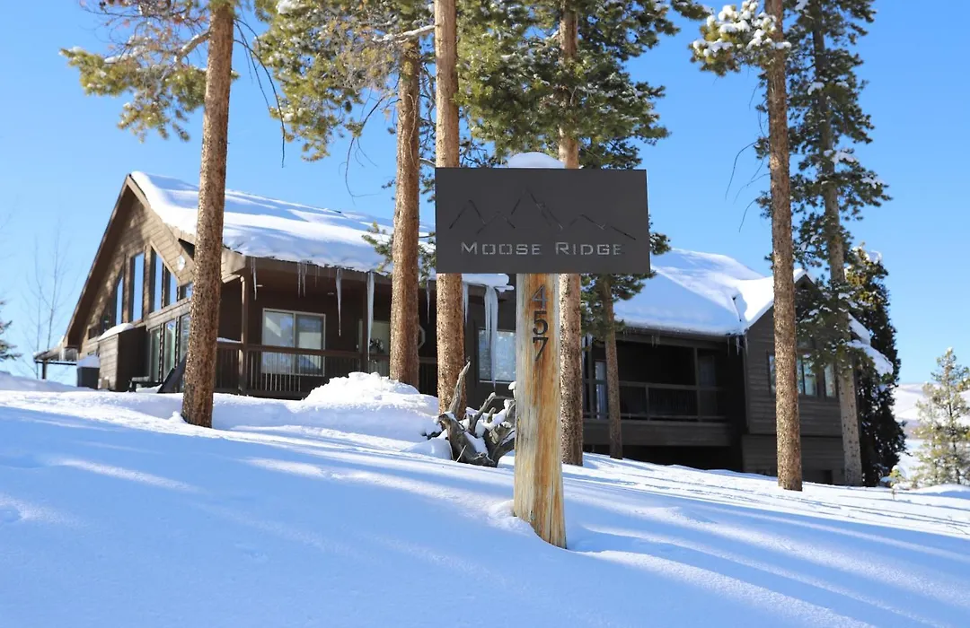 Moose Ridge Cabin Cabin-1