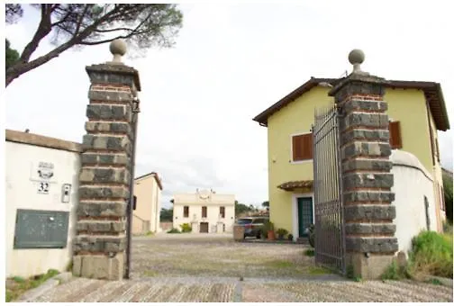 Al Borgo - Tenuta Borsari-1