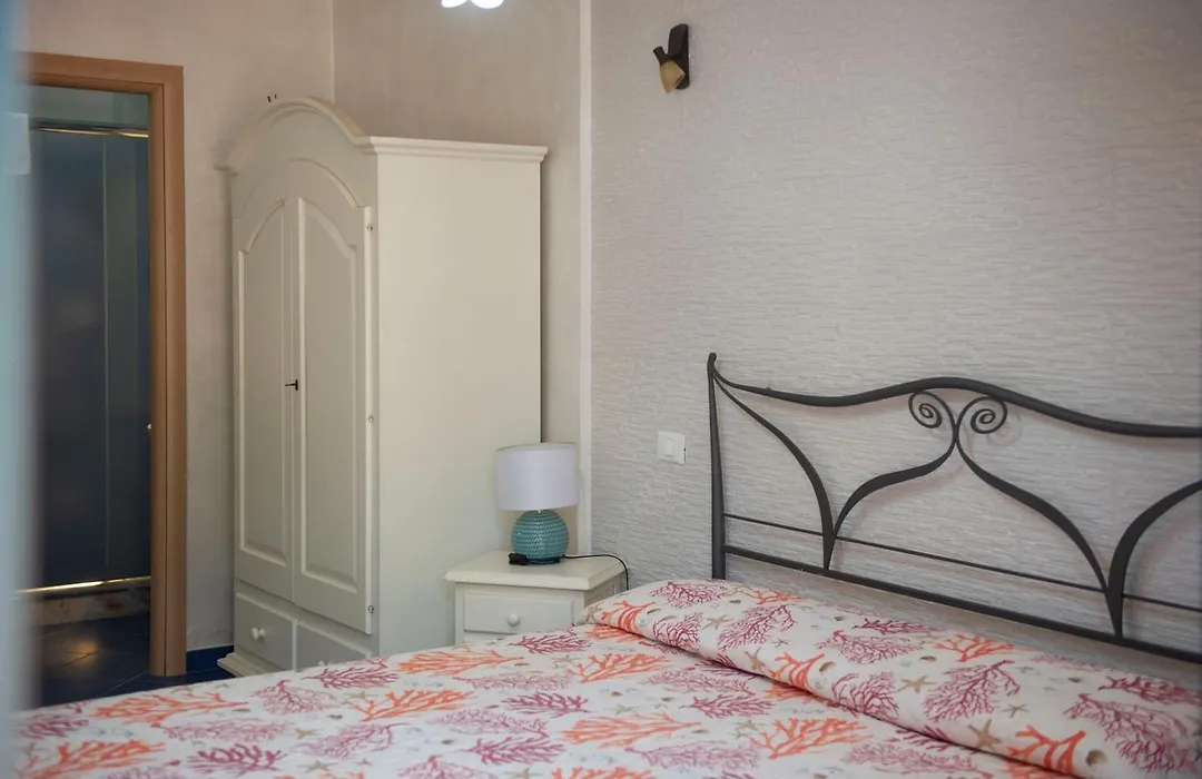 B&B Appartamenti l'Anfora-1