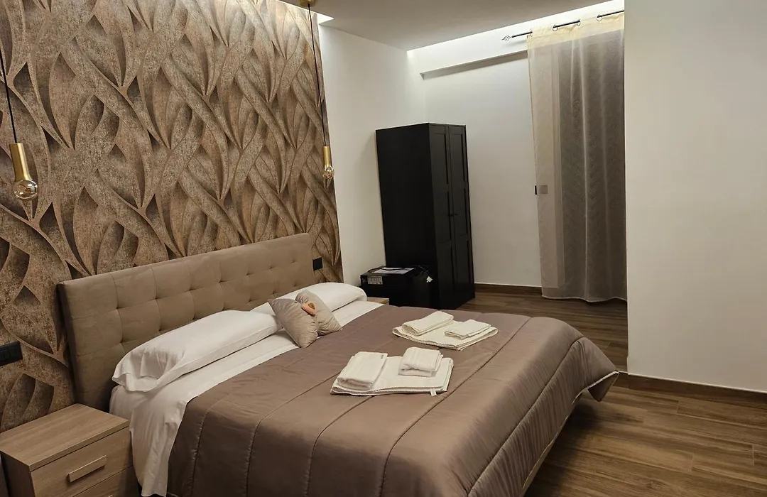 Napoli Central Capodichino B&B-1