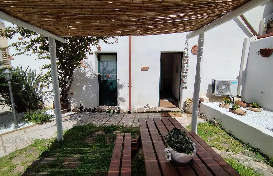 Bed And Breakfast Villa Bianca-1
