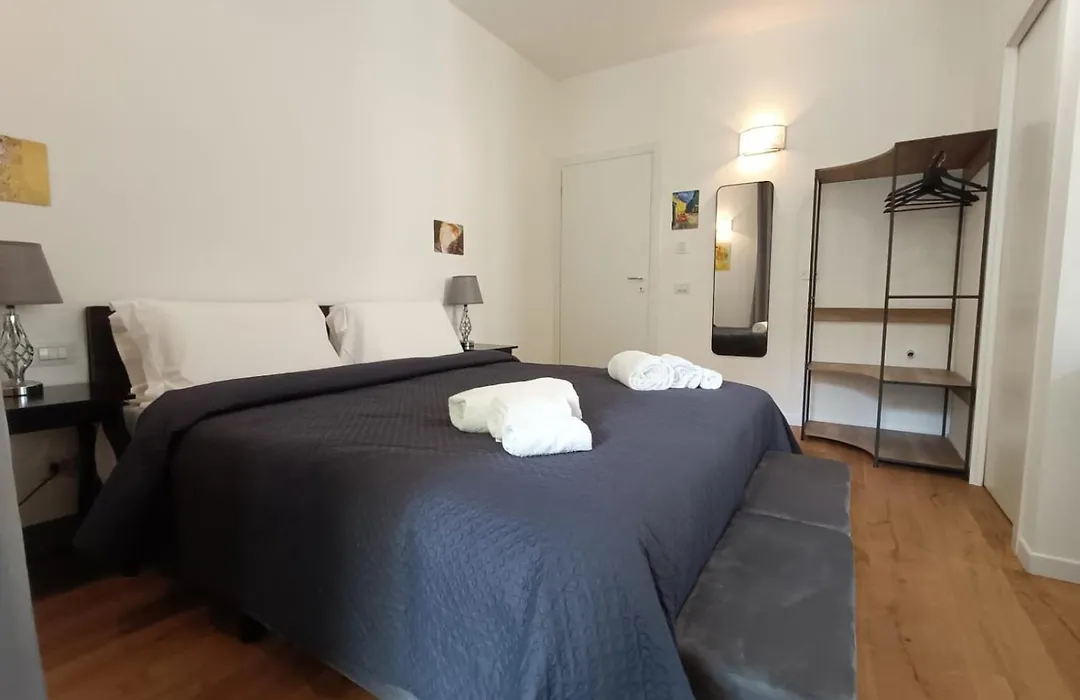 Festina Lente Suites 1-1