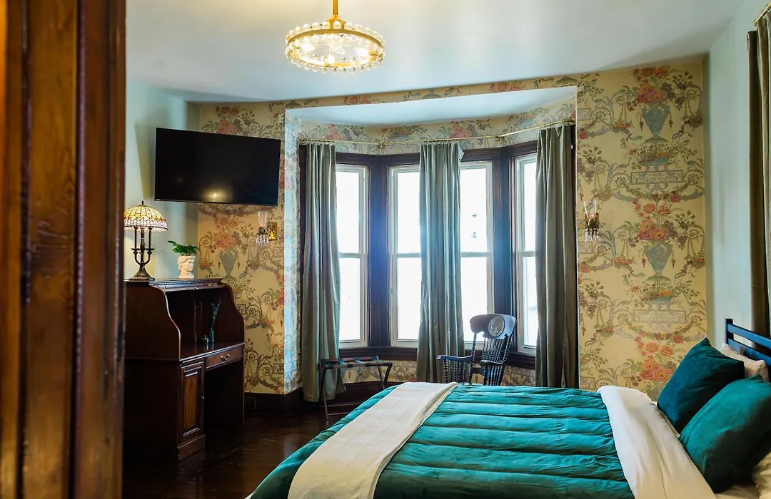 Blue Ridge Abbey Bed And Breakfast-1