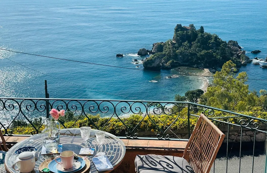 La Bergerie Isolabella Sea View B & B-1