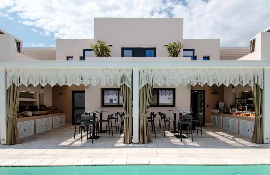 Kalinifta Rooms Luxury Style-1
