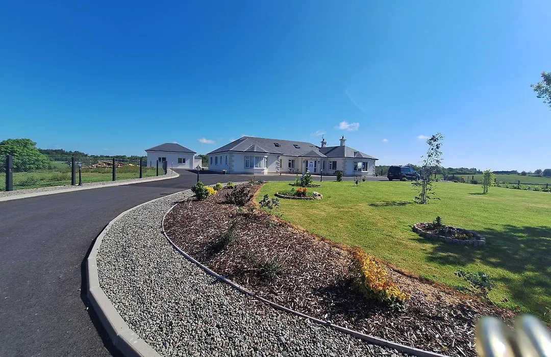 Ballnamona House-1
