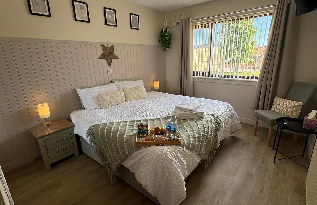 Carnegie Lodgings, Tain-1