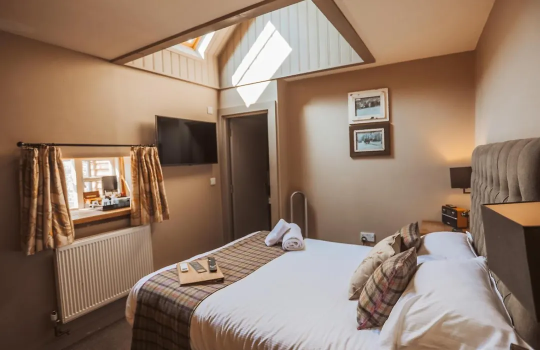 The White Hart, South Harting-1