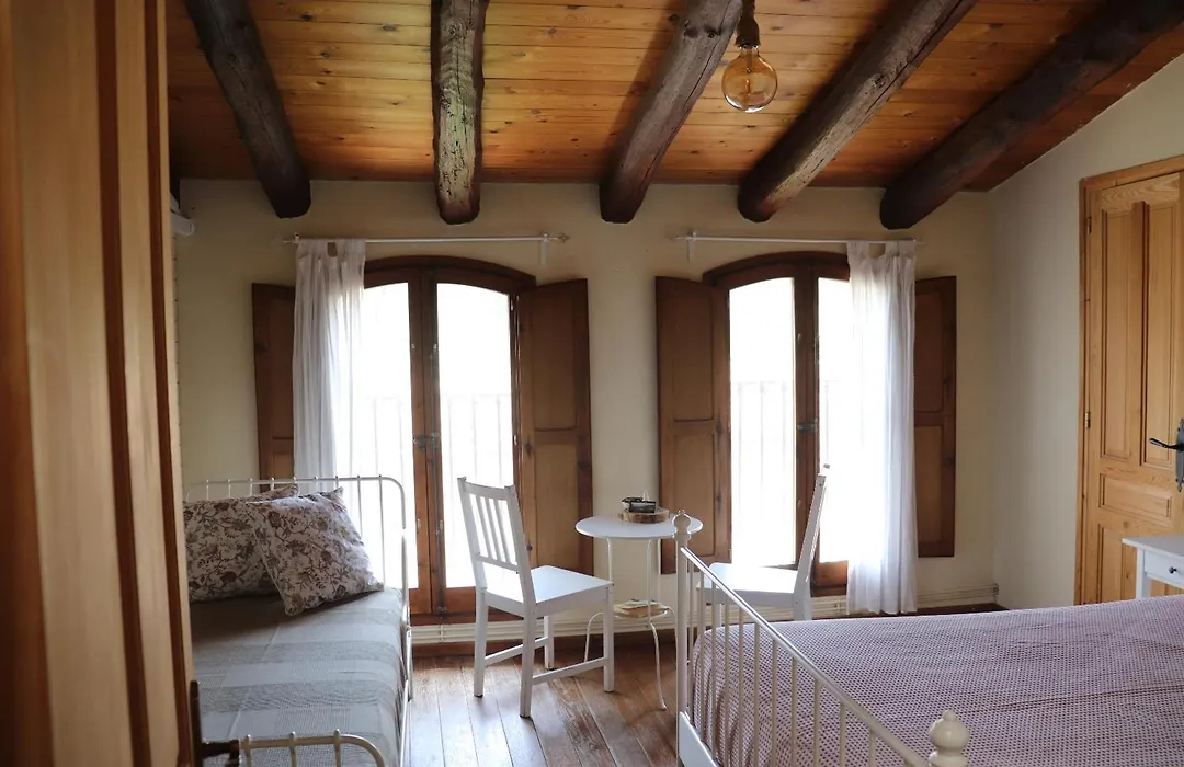 Les Magranes Bed & Breakfast-1