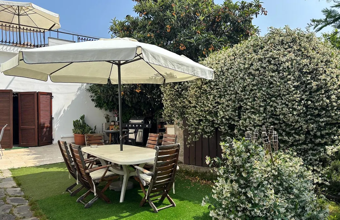 B&B Il Tulipano Free Private Parking-1