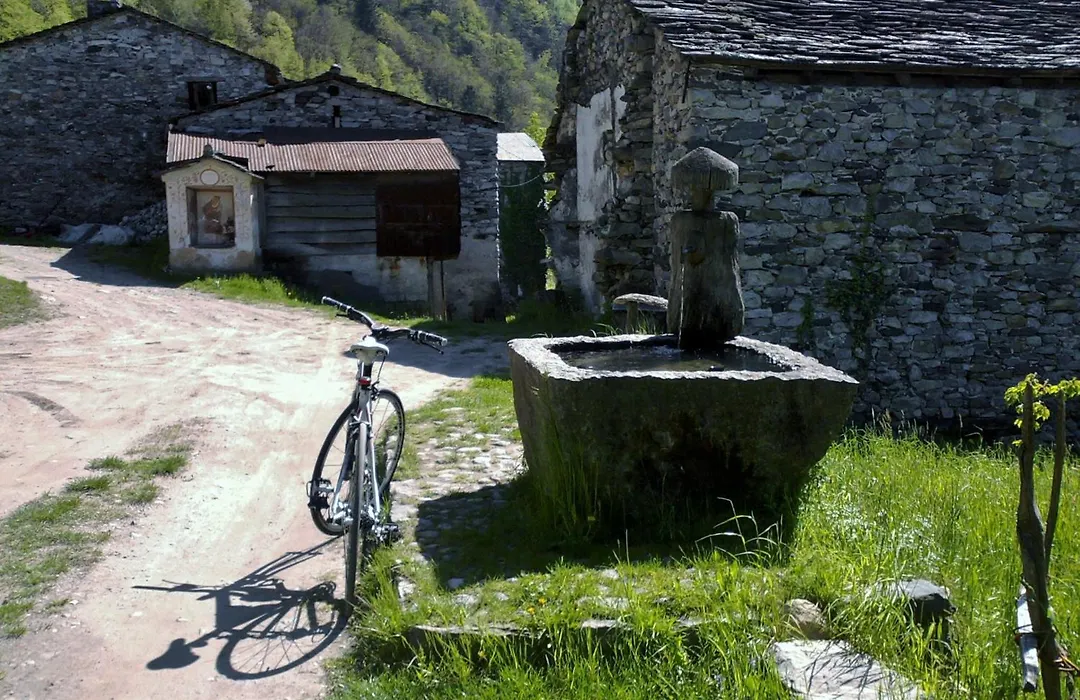bb chiavenna centro storico-1