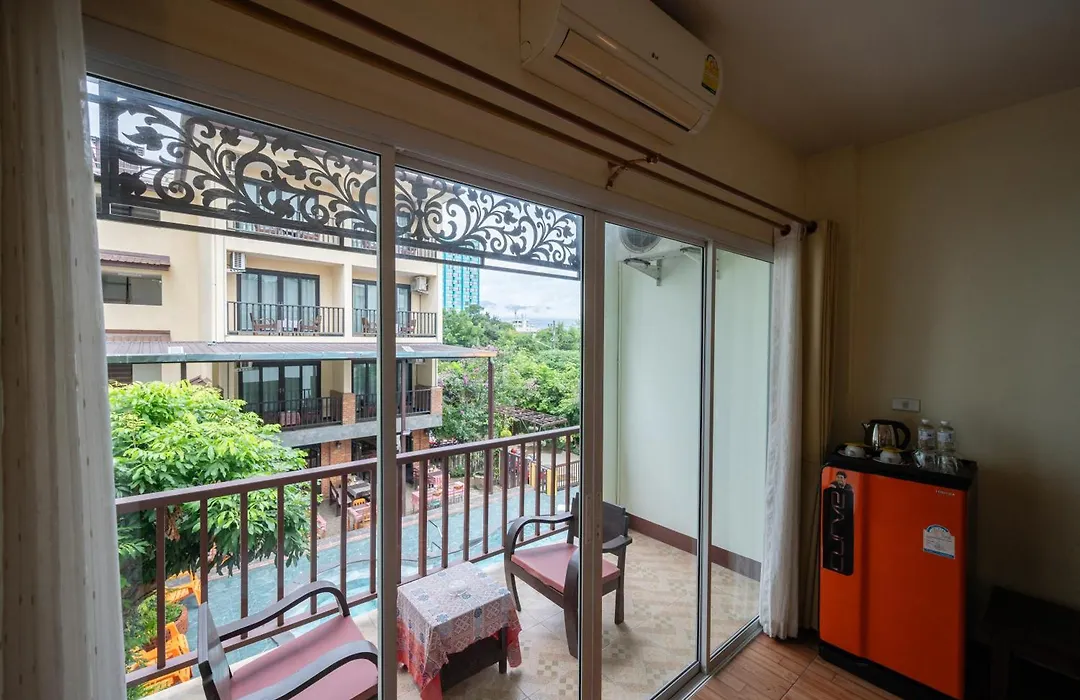 Riverside House Hotel-1