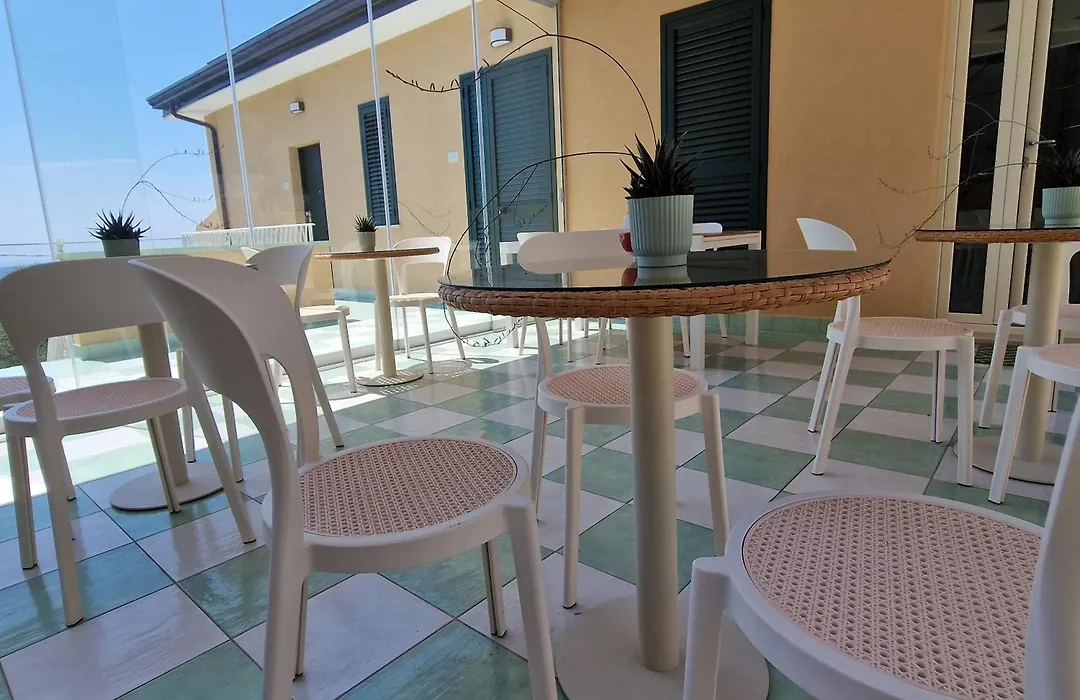Marte Rooms-1
