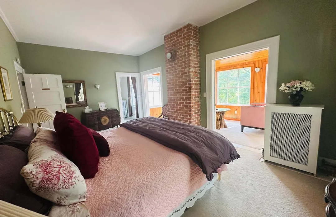 Franklin Manor Bed And Breakfast-1