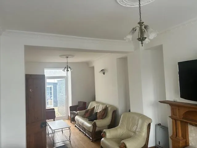 The Greenfield Inn Guest House-1