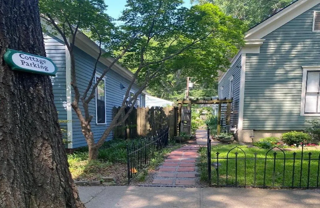 Rosemont B&B Cottages-1