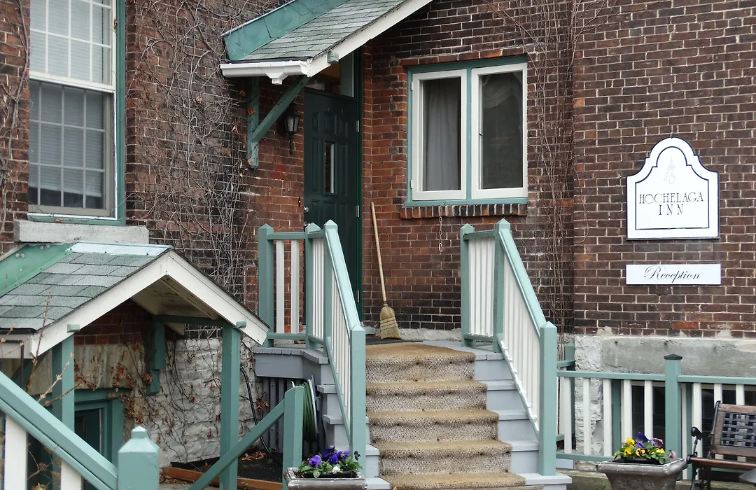 Hochelaga Inn-1