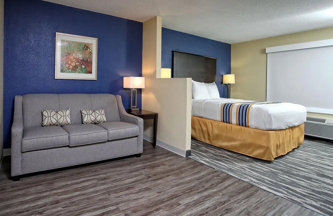 Eagles Nest Inn-1