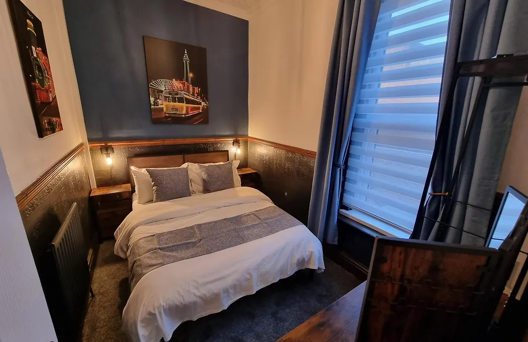 Rendezvous Bar & Rooms - Adults Only-1