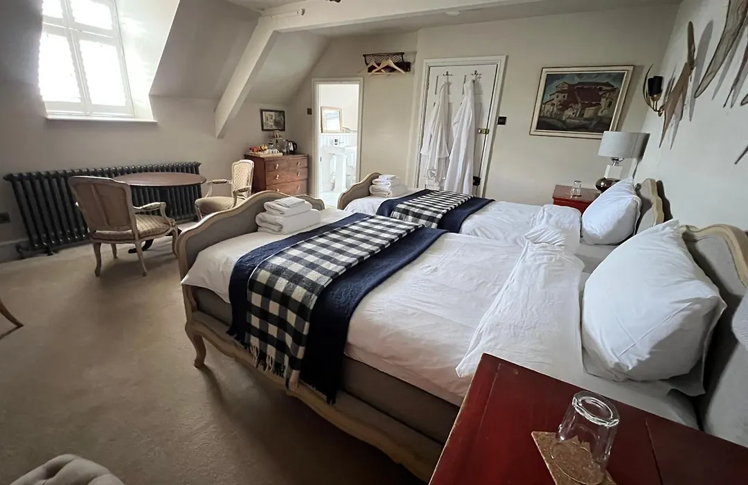 Uplands Guest House-1